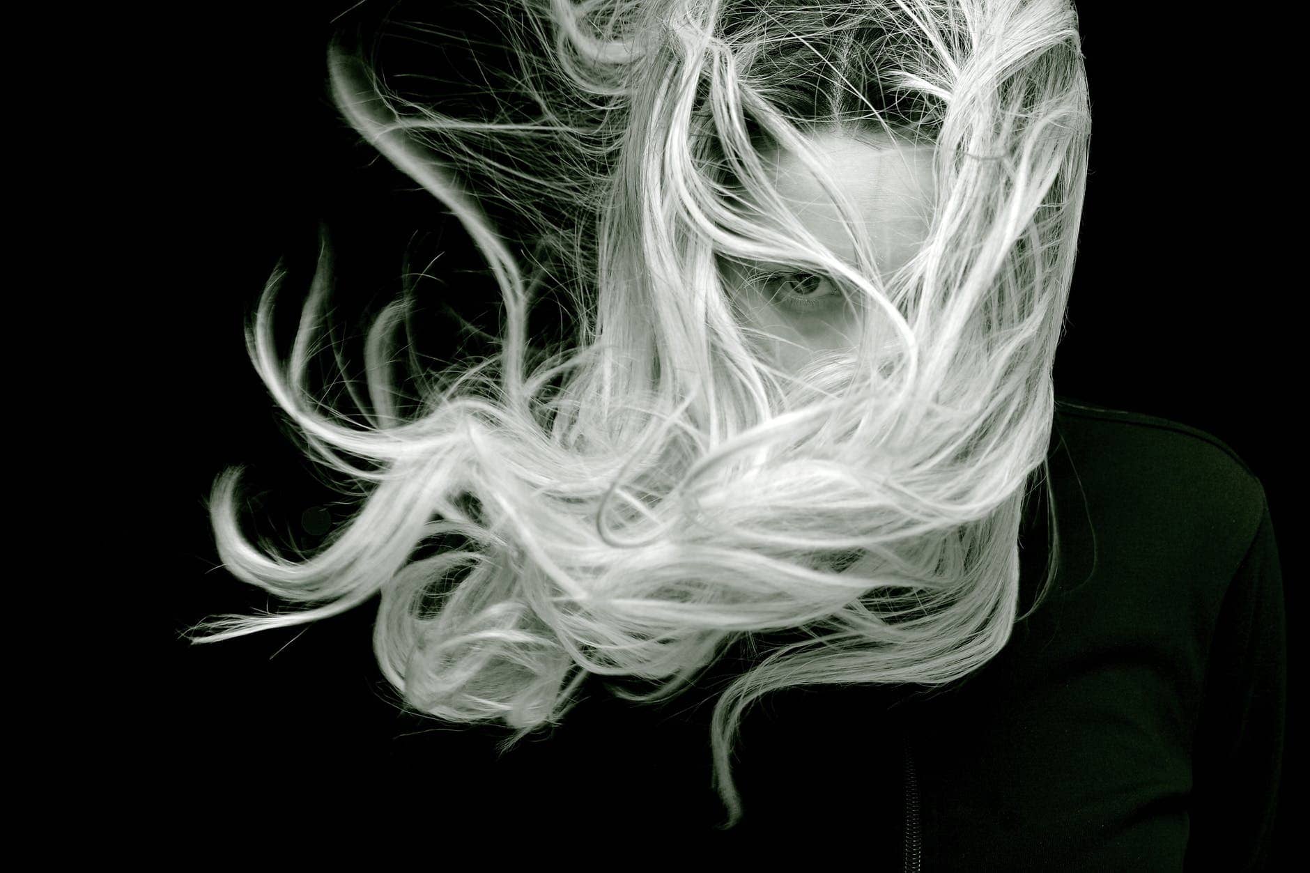 how to regain your confidence with an amazing wig